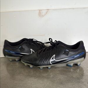 Nike Men's Tiempos Black and Blue Cleats